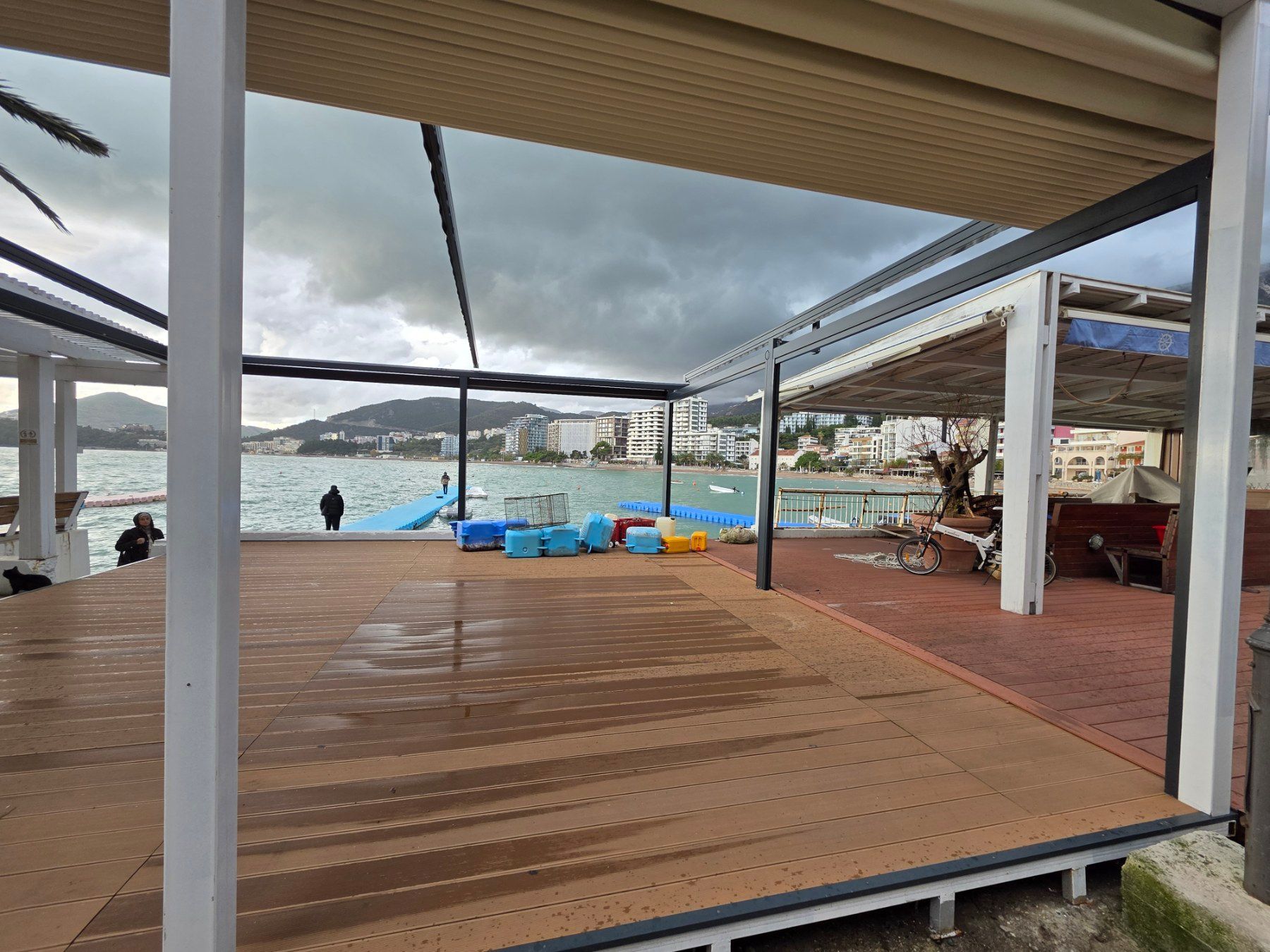 Prodaja luksuzno opremljenog restorana 123 m² – Prva linija, Rafailovići - Amfora Real Estate