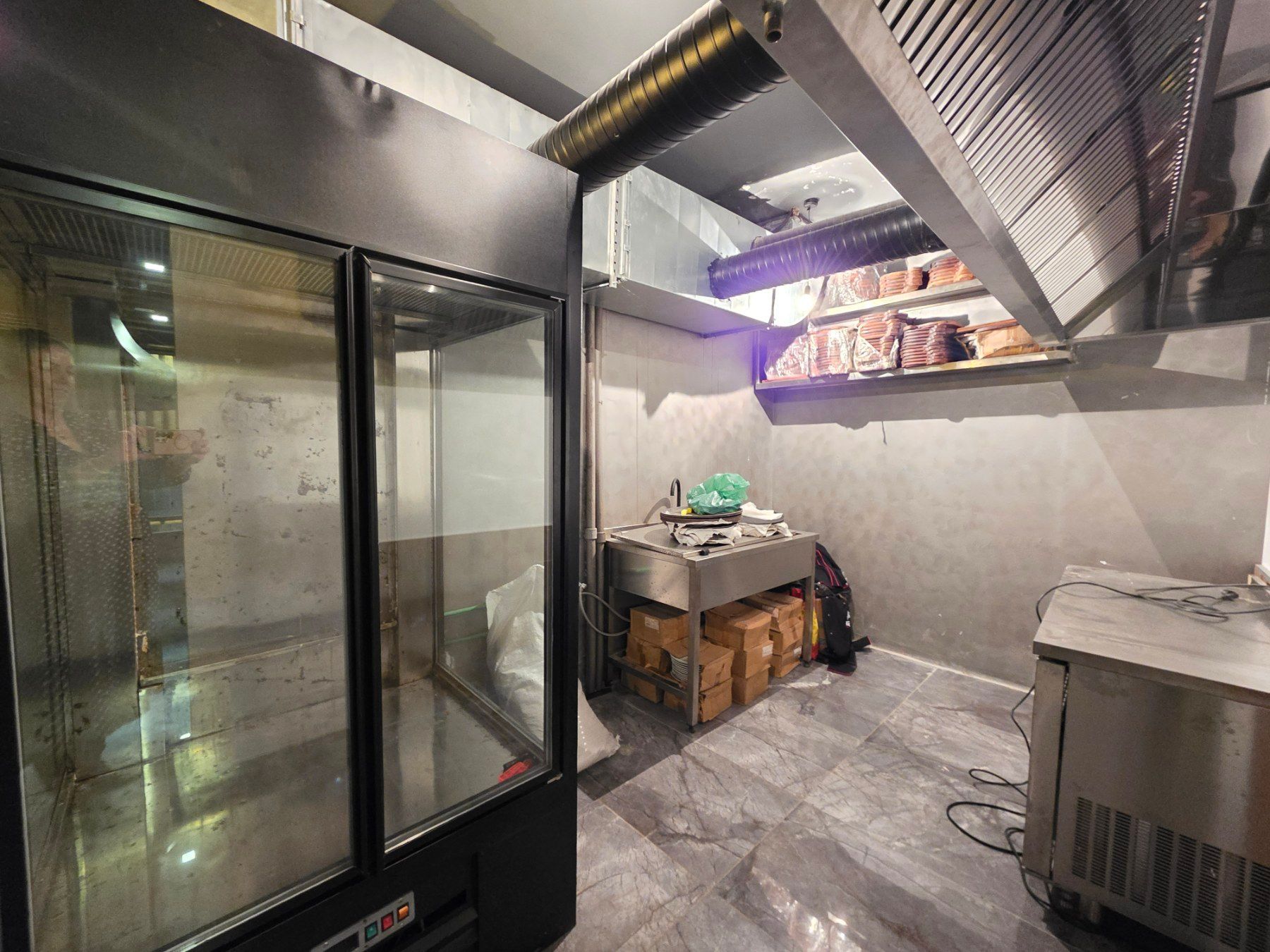 Prodaja luksuzno opremljenog restorana 123 m² – Prva linija, Rafailovići - Amfora Real Estate