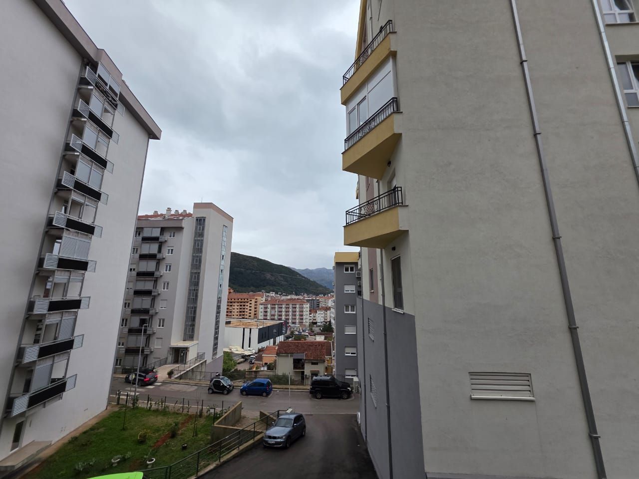 Prodaja novog jednosobnog stana 65m2 – Dubovica, Budva - Amfora Real Estate