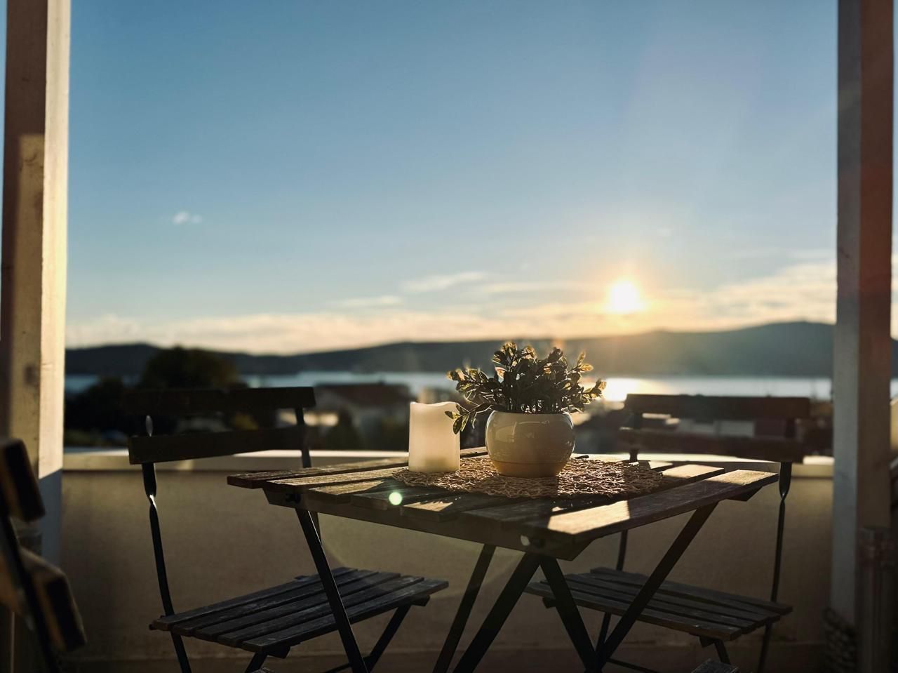 Izdavanje luksuznog trosobnog duplex stana 130 m² sa parkingom i teretanom– Mazina, Tivat - Amfora Real Estate