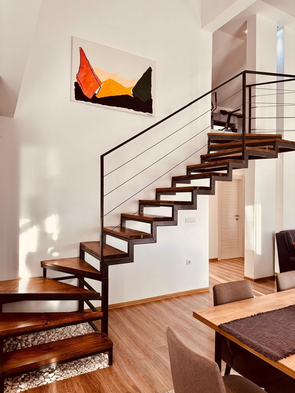 Izdavanje luksuznog trosobnog duplex stana 130 m² sa parkingom i teretanom– Mazina, Tivat - Amfora Real Estate