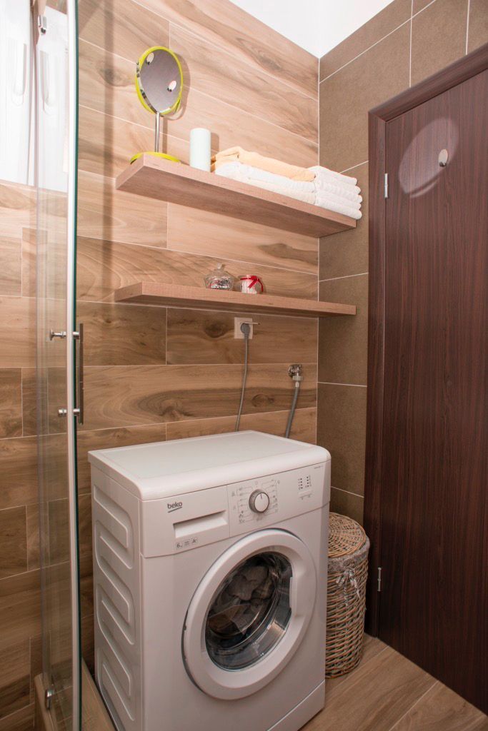 Izdaje se jednosoban stan 42m² sa pogledom na more – Bečići, Budva (na period do 15.05.2026,svi racuni ukljuceni u cenu) - Amfora Real Estate