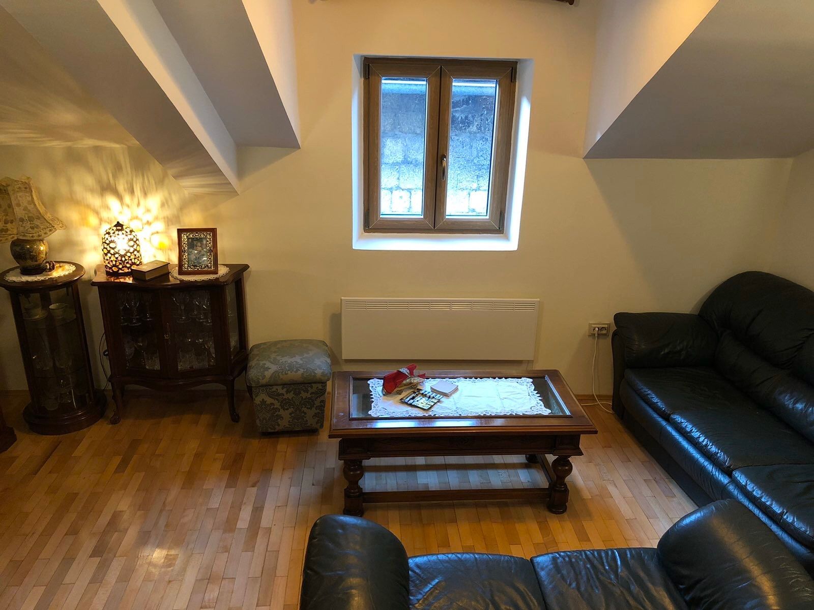 Prodaja dvosobnog stana 50 m² + vrt 30 m² – Stari Grad, Kotor - Amfora Real Estate