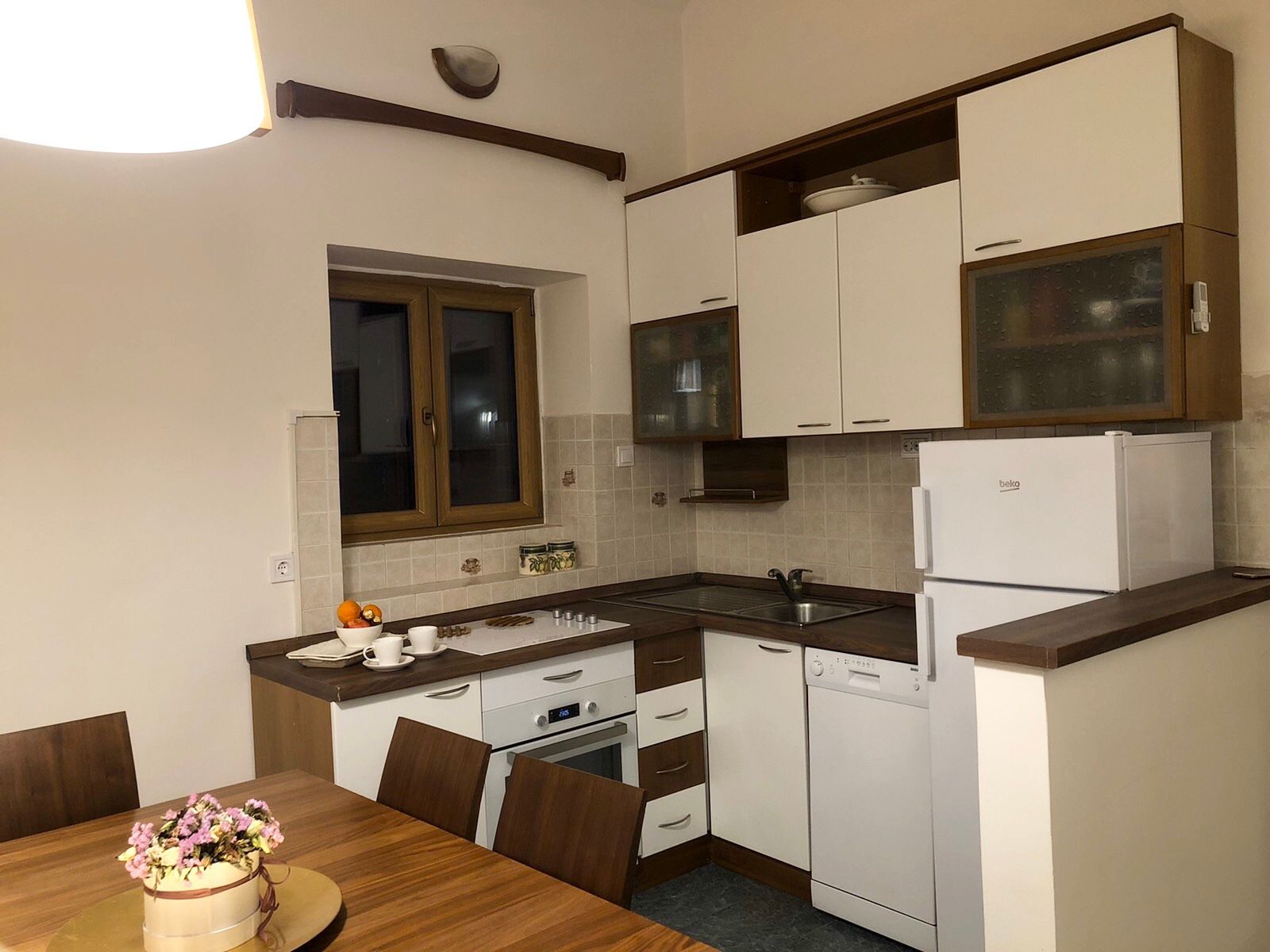 Prodaja dvosobnog stana 50 m² + vrt 30 m² – Stari Grad, Kotor - Amfora Real Estate