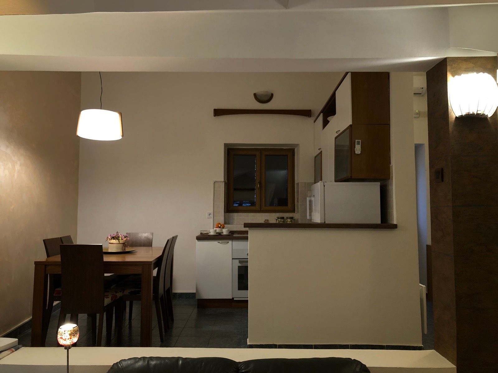 Prodaja dvosobnog stana 50 m² + vrt 30 m² – Stari Grad, Kotor - Amfora Real Estate