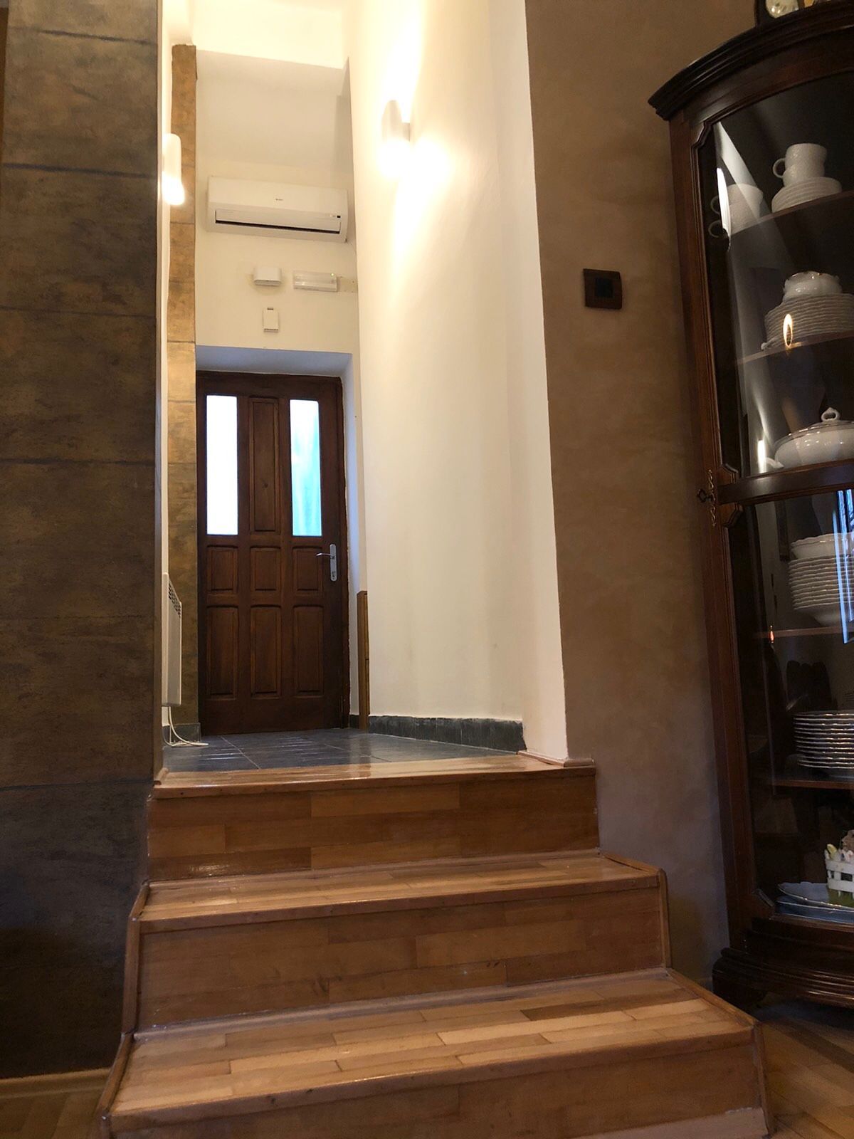 Prodaja dvosobnog stana 50 m² + vrt 30 m² – Stari Grad, Kotor - Amfora Real Estate