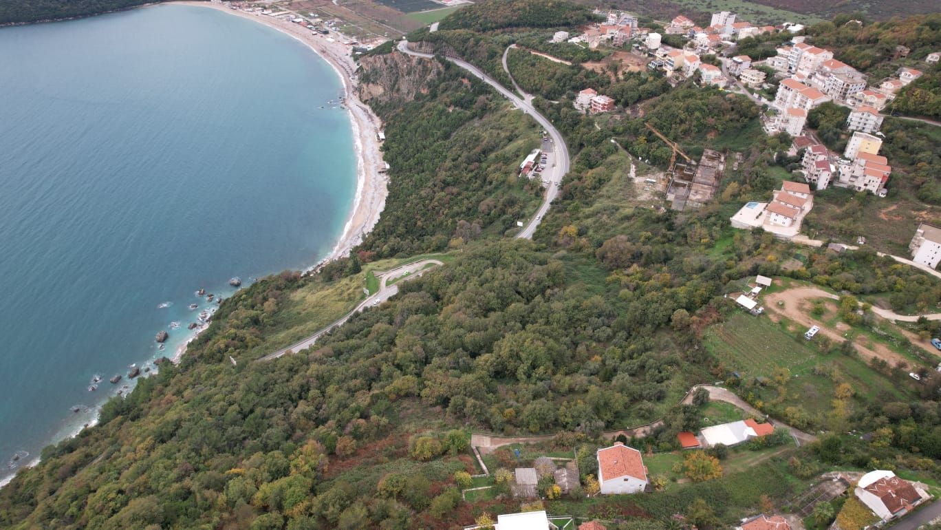 Prodaja atraktivnog zemljišta 5100m² sa nezagradivim pogledom na more – Prijevor, Budva - Amfora Real Estate