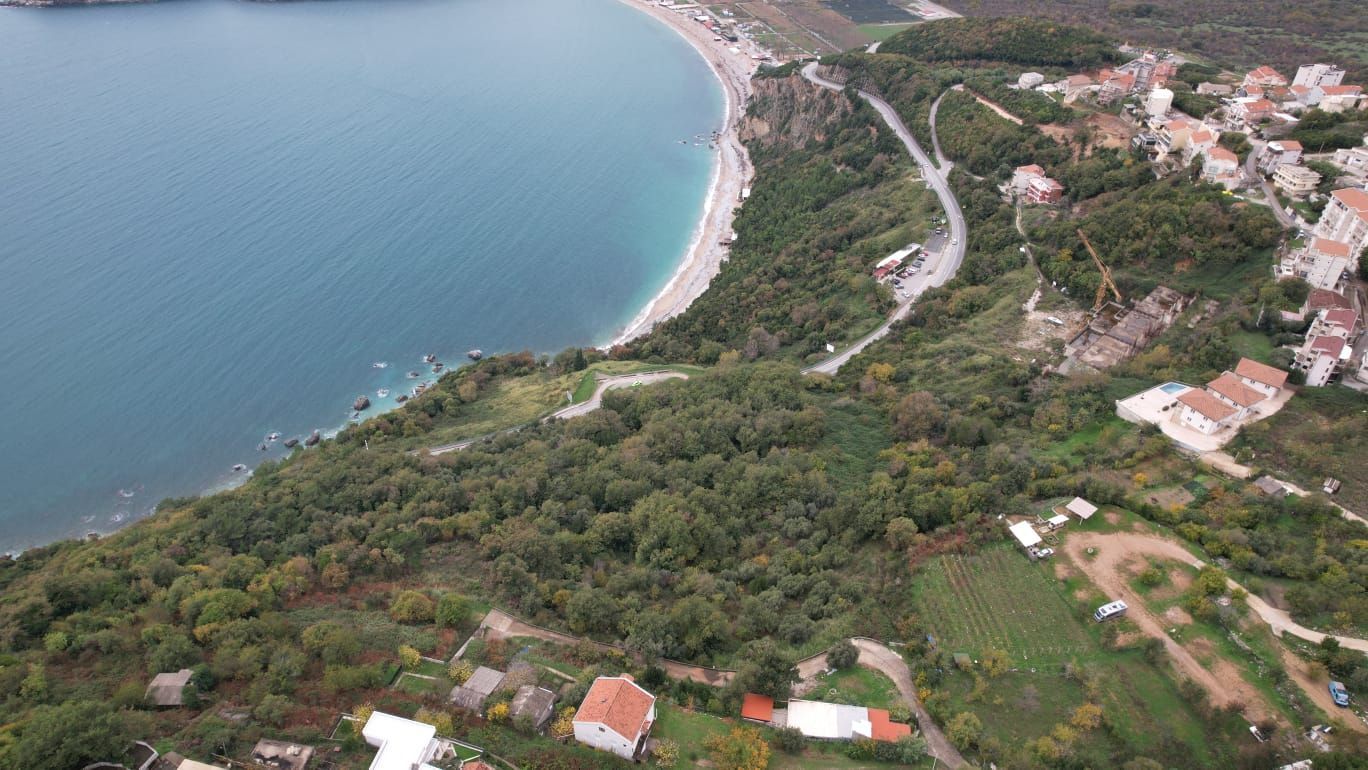 Prodaja atraktivnog zemljišta 5100m² sa nezagradivim pogledom na more – Prijevor, Budva - Amfora Real Estate