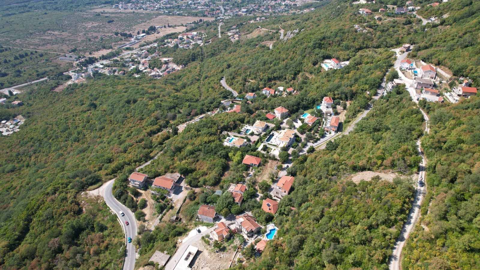 Prodaja neurbanizovanog zemljišta 1.000 m² sa pogledom na more – Svinjišta, Prijevor, Budva - Amfora Real Estate