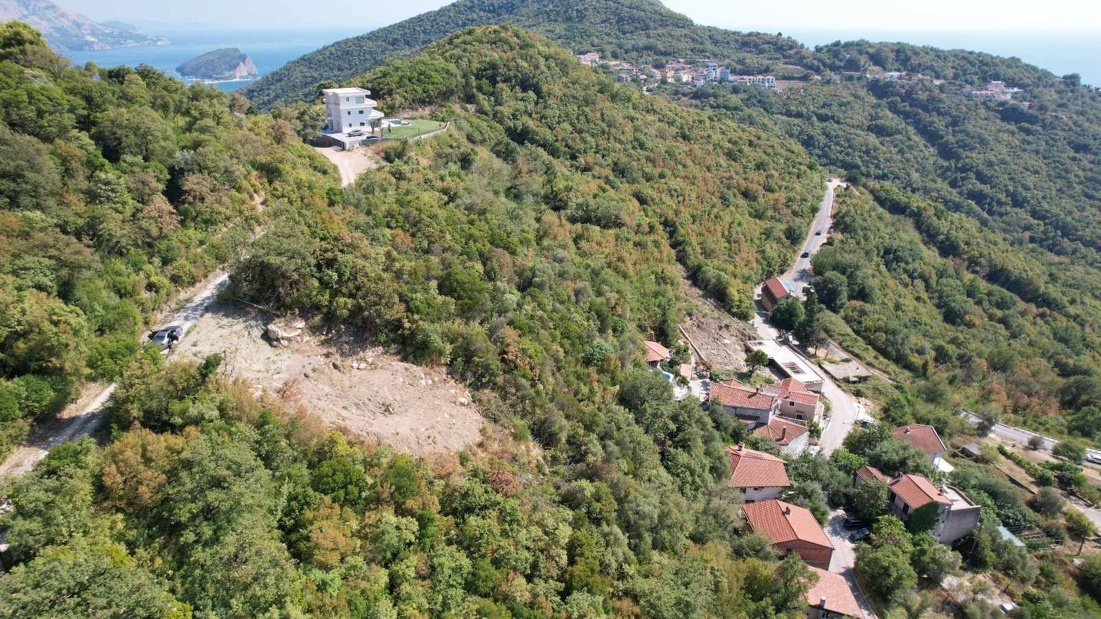 Prodaja neurbanizovanog zemljišta 1.000 m² sa pogledom na more – Svinjišta, Prijevor, Budva - Amfora Real Estate