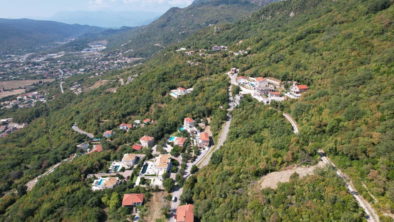 Prodaja neurbanizovanog zemljišta 1.000 m² sa pogledom na more – Svinjišta, Prijevor, Budva - Amfora Real Estate