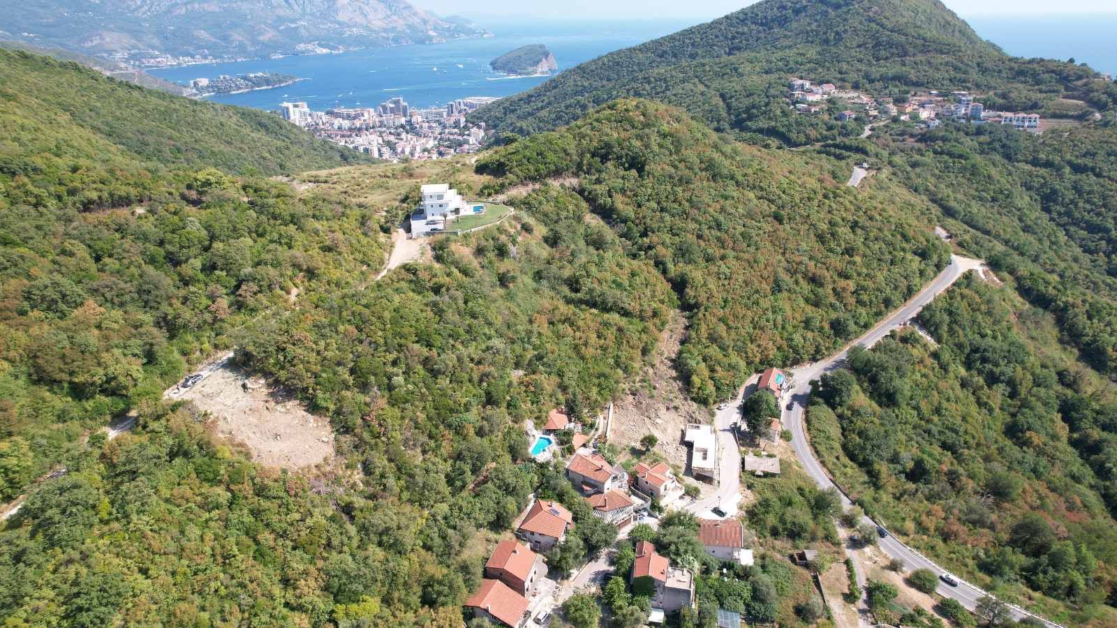 Prodaja neurbanizovanog zemljišta 1.000 m² sa pogledom na more – Svinjišta, Prijevor, Budva - Amfora Real Estate