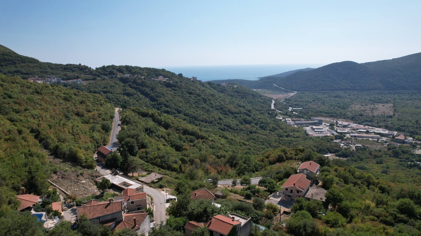 Prodaja neurbanizovanog zemljišta 1.000 m² sa pogledom na more – Svinjišta, Prijevor, Budva - Amfora Real Estate