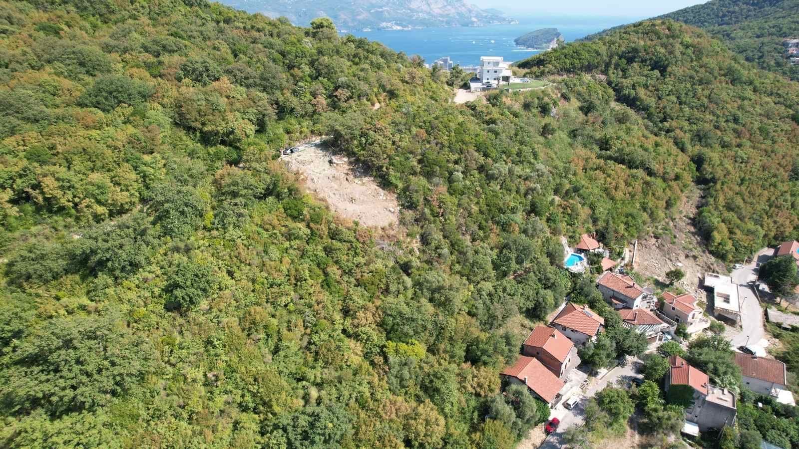 Prodaja neurbanizovanog zemljišta 1.000 m² sa pogledom na more – Svinjišta, Prijevor, Budva - Amfora Real Estate
