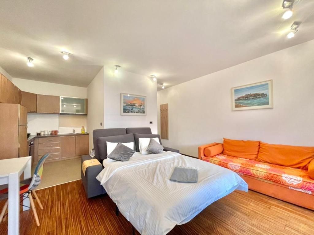 Prodaja garsonjere 36 m² sa bazenom i pogledom na more – Budva,Przno - Amfora Real Estate