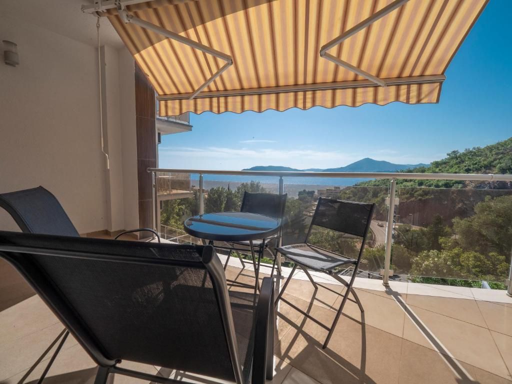 Prodaja garsonjere 36 m² sa bazenom i pogledom na more – Budva,Przno - Amfora Real Estate