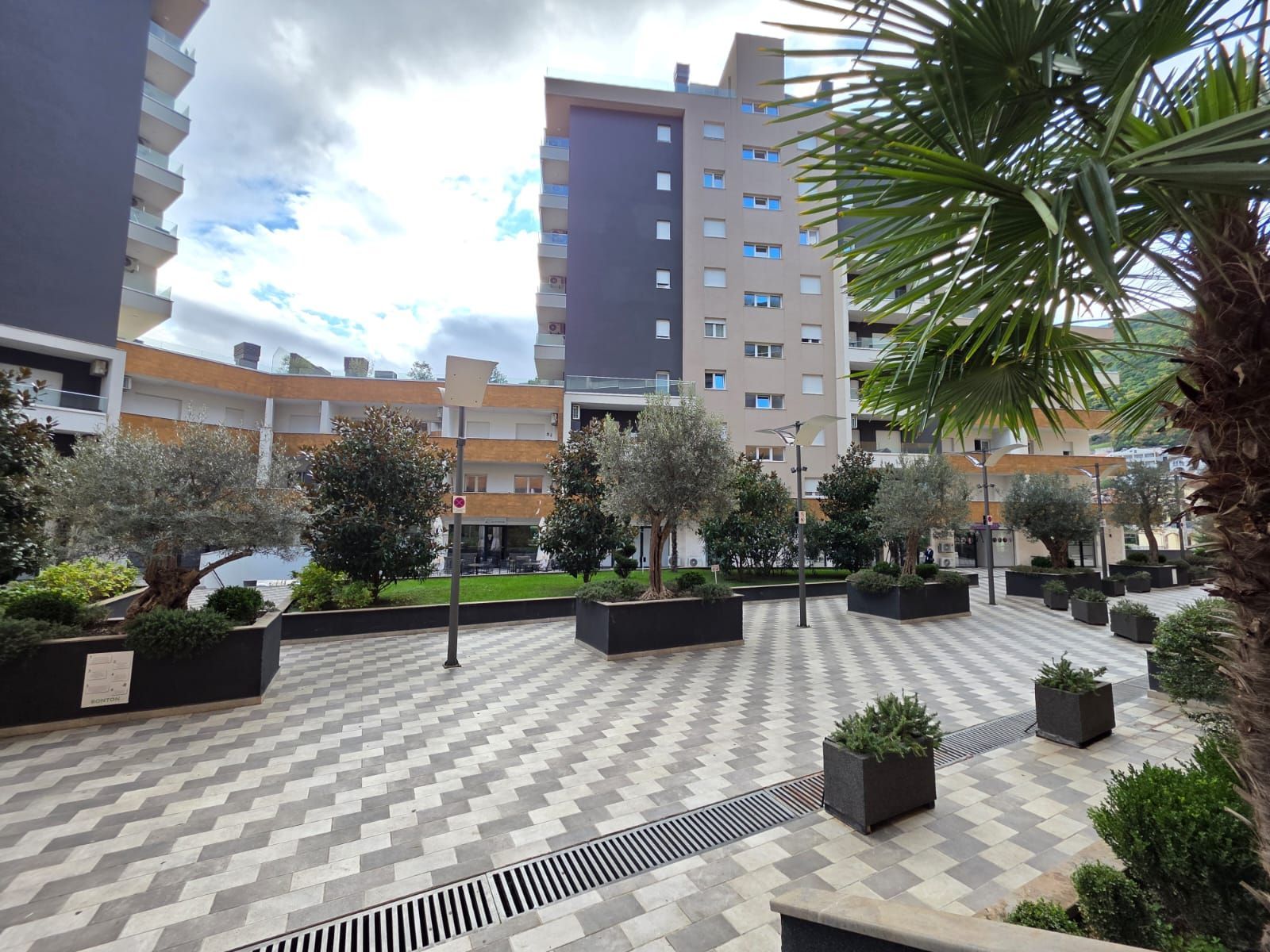 Prodaja garsonjere 27m² u kompleksu The Old Bakery, Budva - Amfora Real Estate