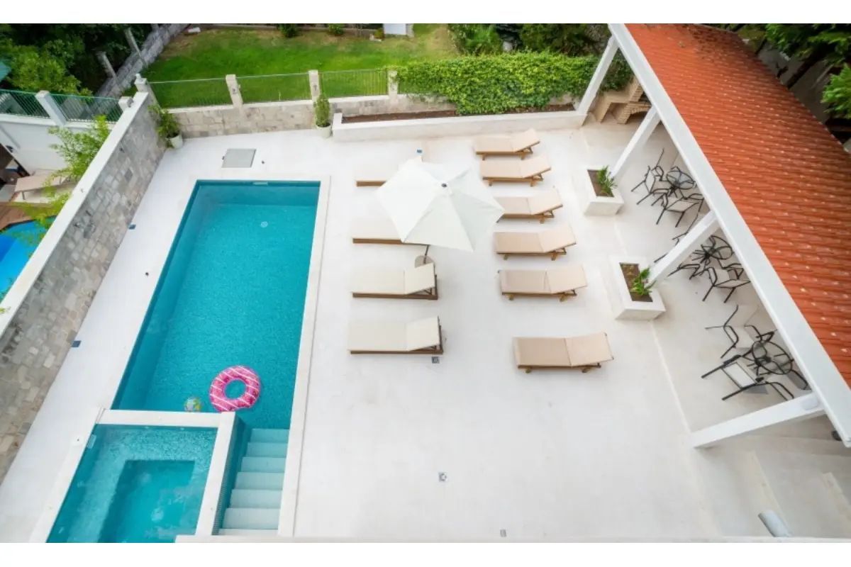 Prodaja moderne vile 240 m² sa bazenom i panoramskim pogledom – Stoliv, Boka Kotorska - Amfora Real Estate