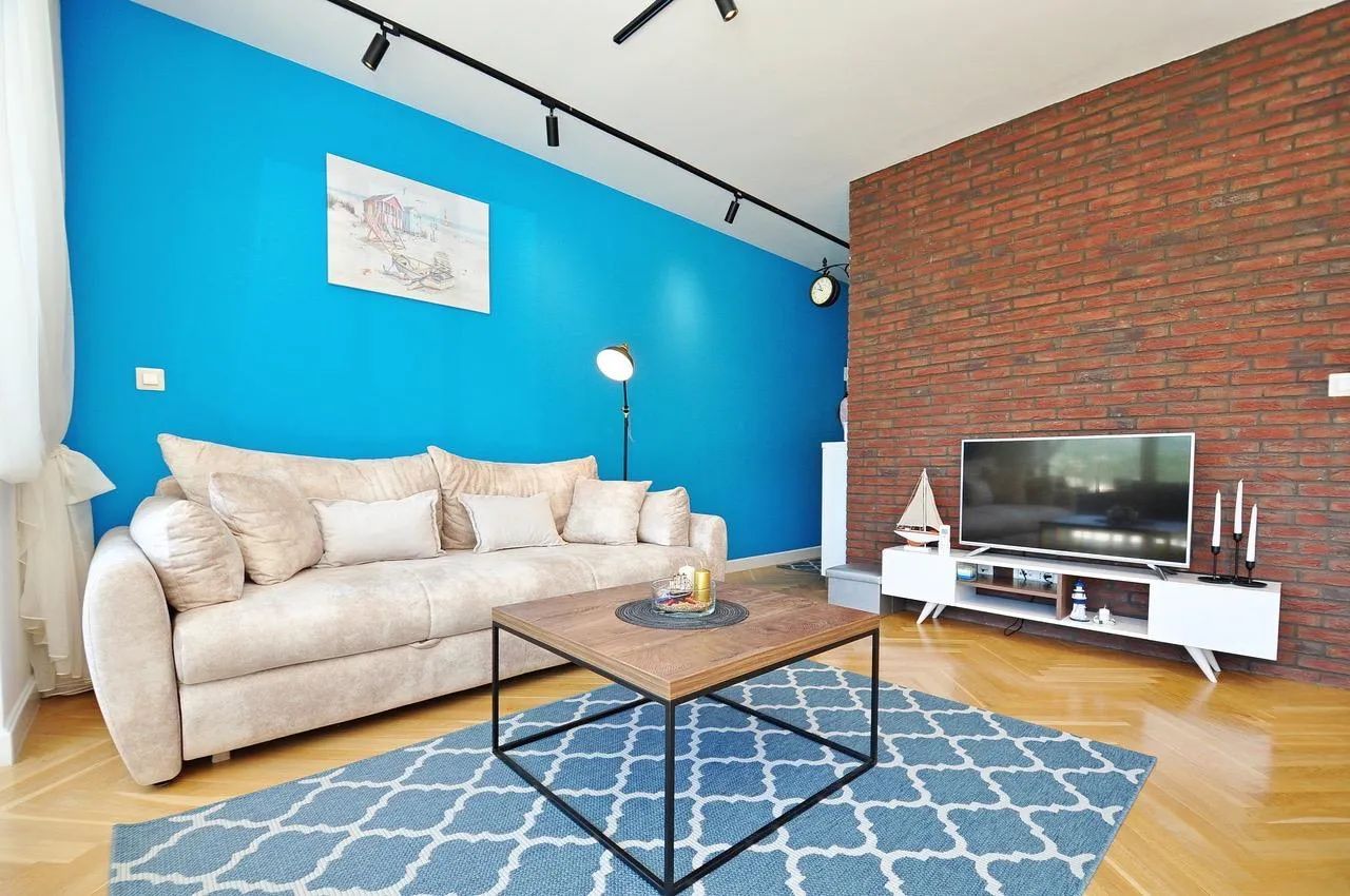 Jednosoban moderno opremljen stan sa pogledom na more 52m2 - Dobrota,Kotor - Amfora Real Estate