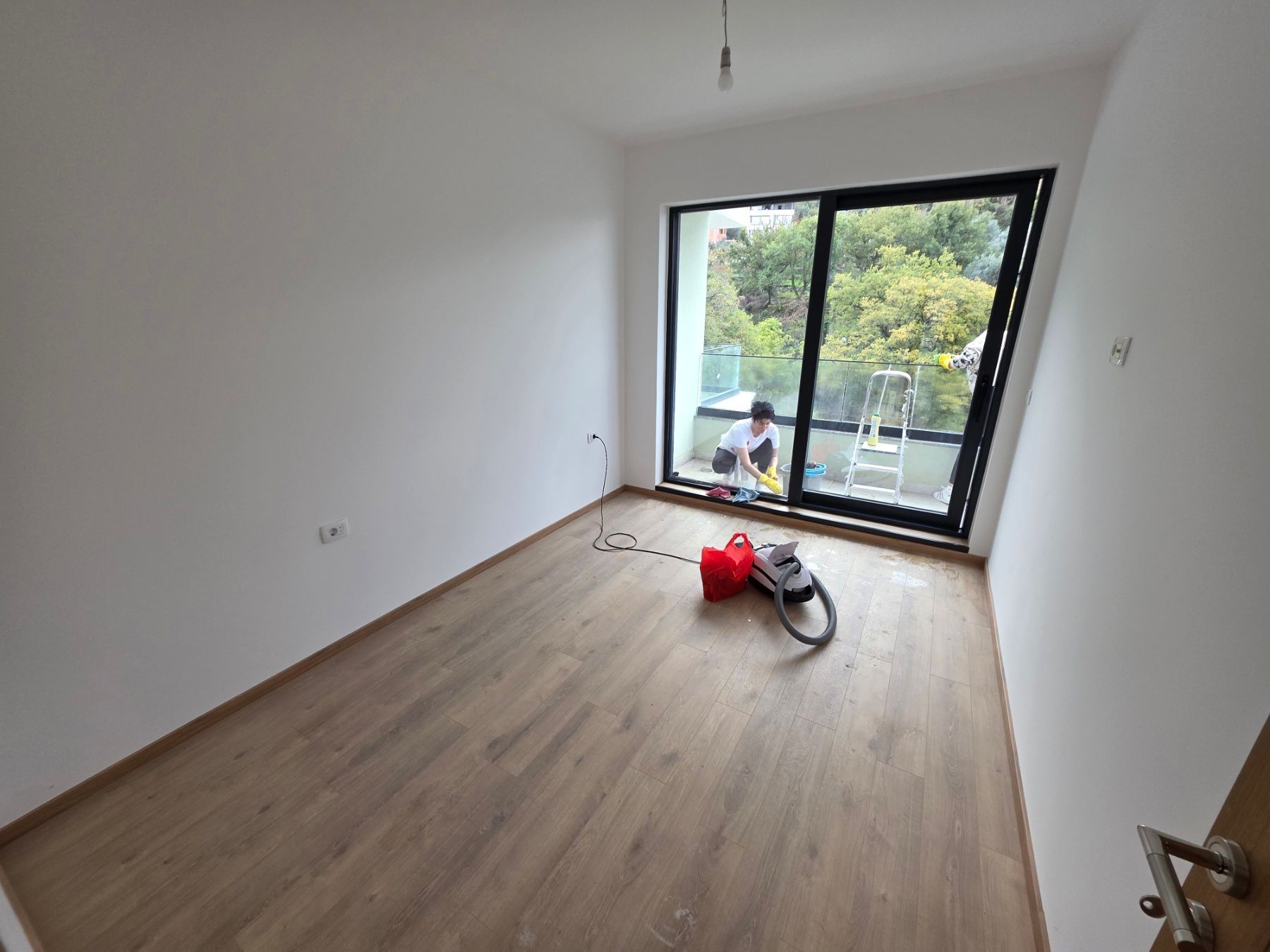 Prodaja jednosobnog stana 57m² u novogradnji sa pogledom na more parkingom i oslobođenjem od poreza na prenos– Kamenovo, Budva - Amfora Real Estate