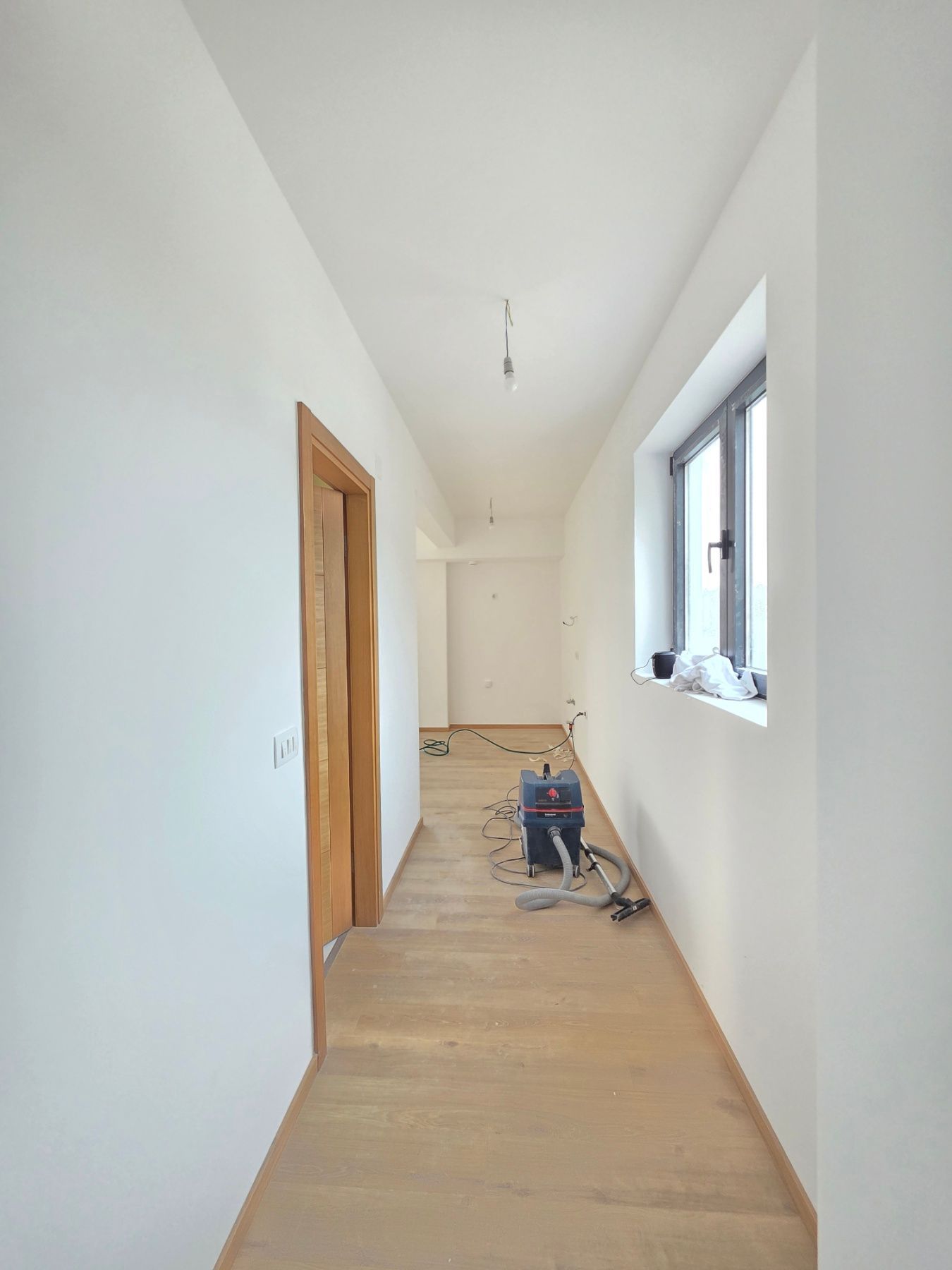 Prodaja jednosobnog stana 57m² u novogradnji sa pogledom na more parkingom i oslobođenjem od poreza na prenos– Kamenovo, Budva - Amfora Real Estate