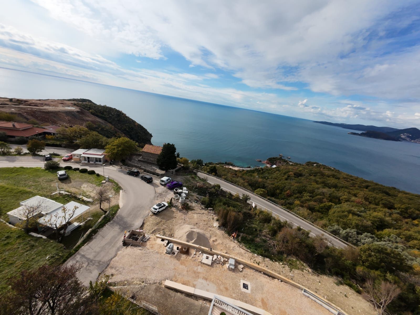 Prodaja urbanizovanog zemljišta 920 m² sa  pogledom na more – Blizikuće, Budva - Amfora Real Estate