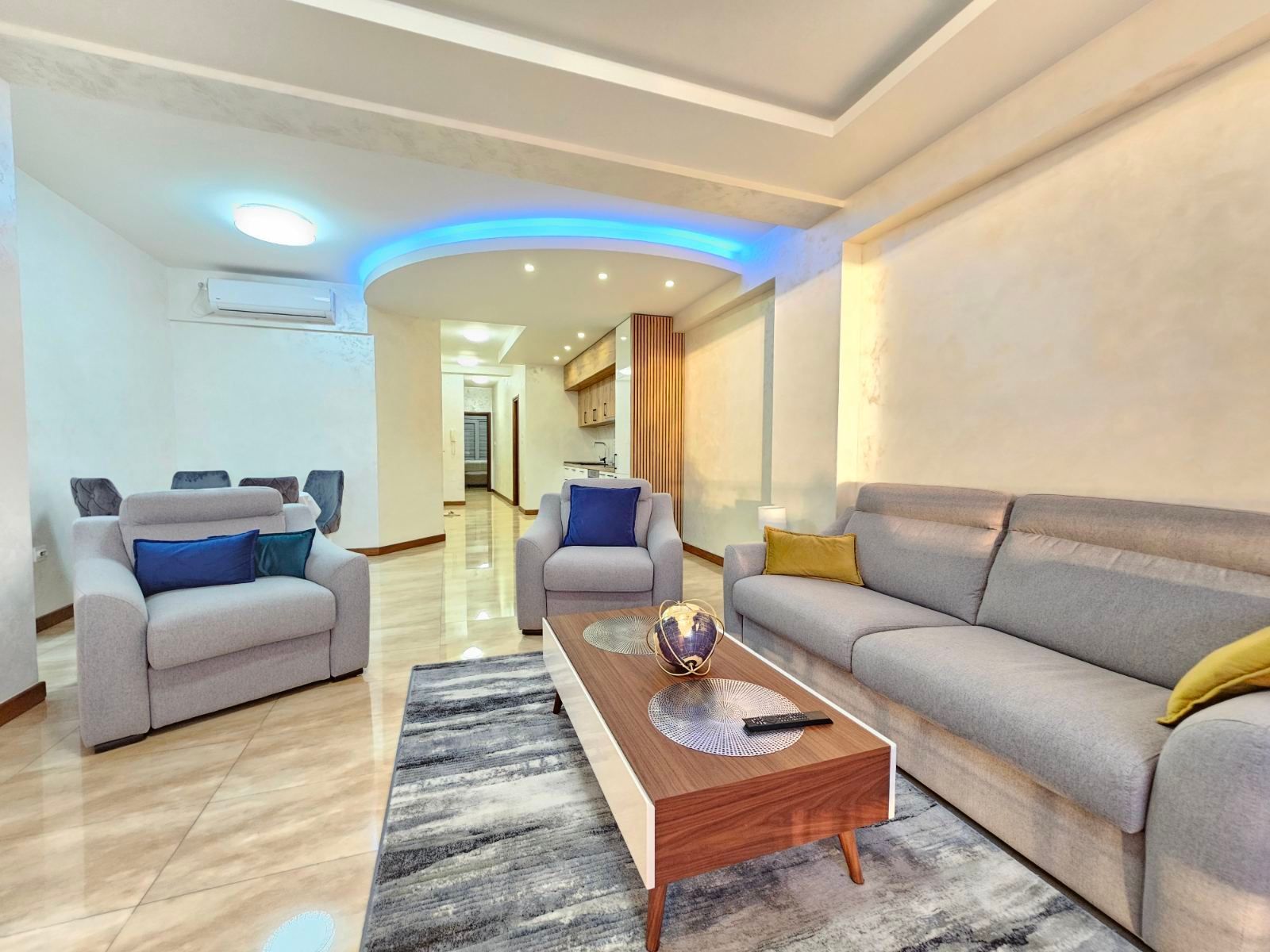 Ekskluzivan stan sa dve spavace sobe na prvoj liniji u Rafailovićima – 89 m² - Amfora Real Estate