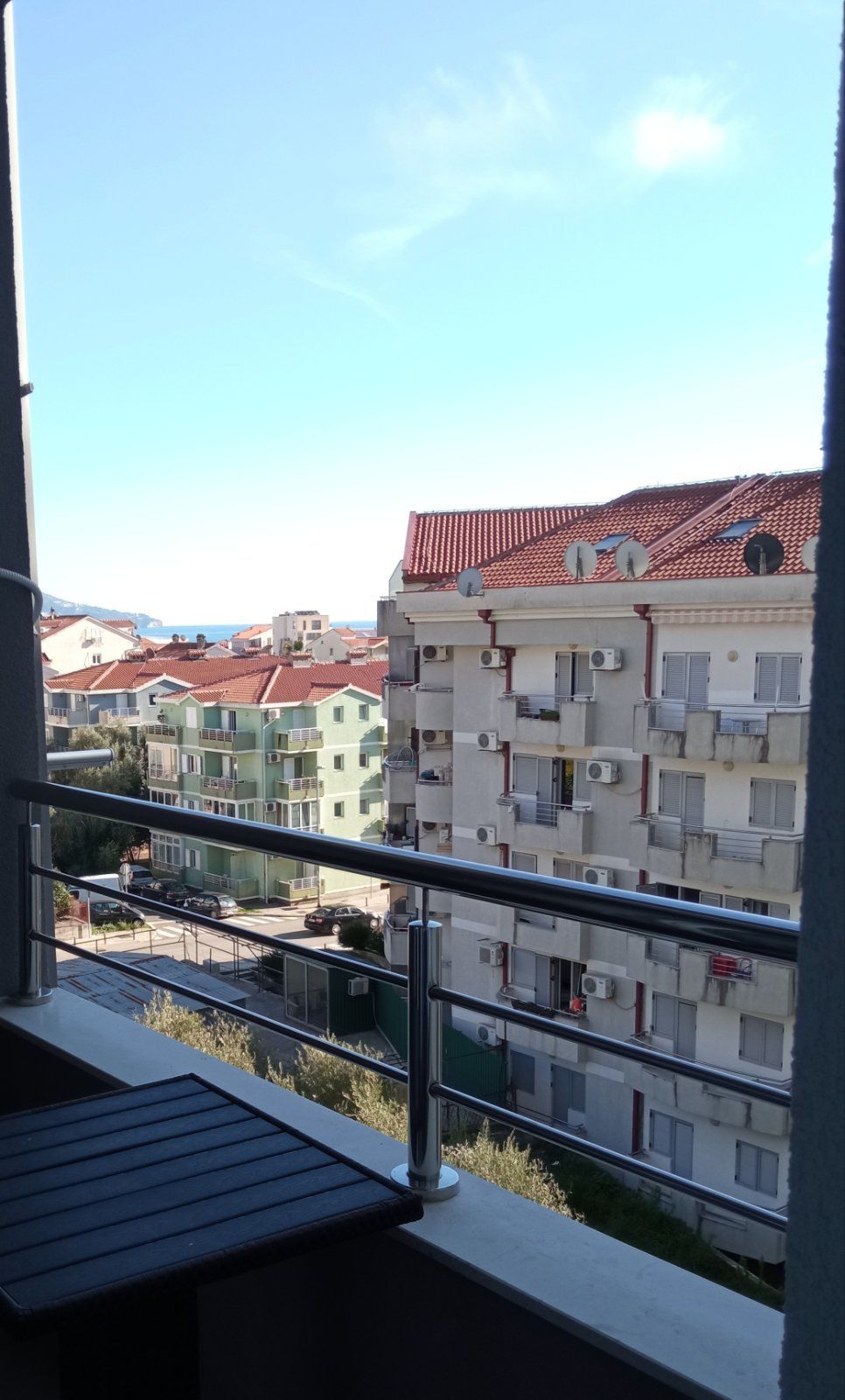 Izdavanje jednosobnog stana 44m2,Rozino-Budva (Na period do 01.06.2026) - Amfora Real Estate