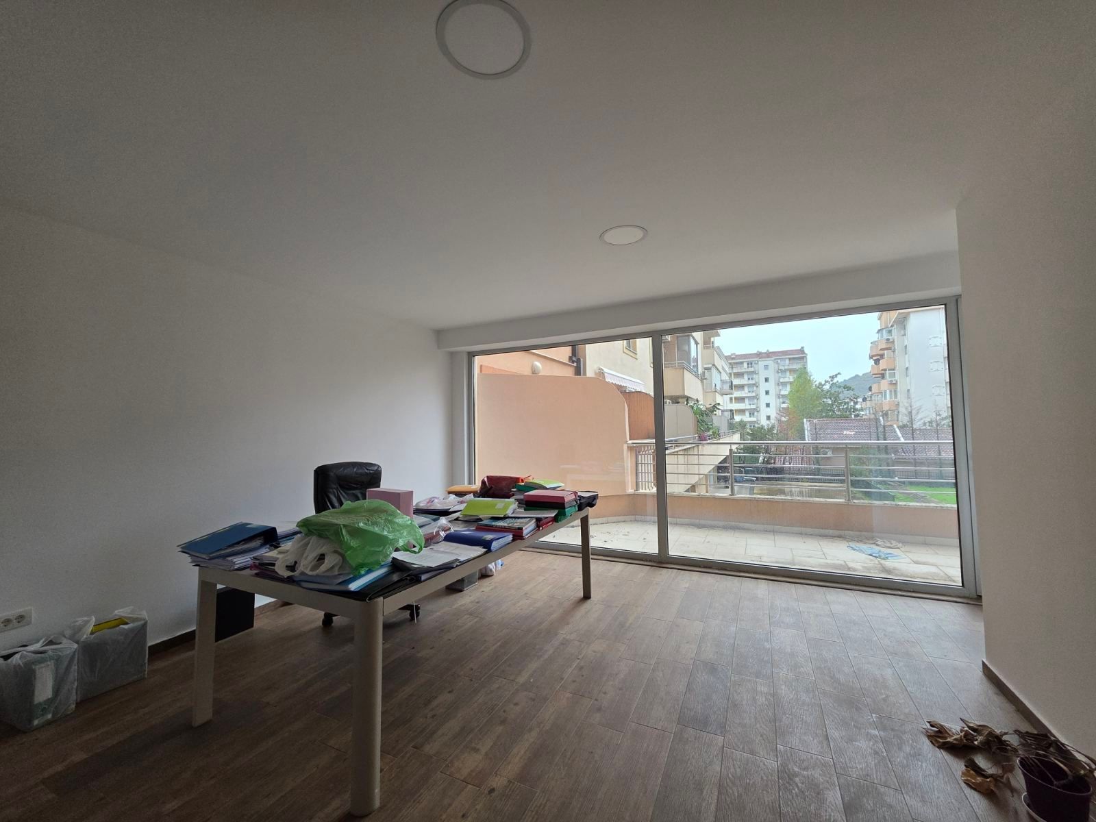 Prodaja poslovnog prostora 100 m² – Rozino, Budva, atraktivna lokacija - Amfora Real Estate