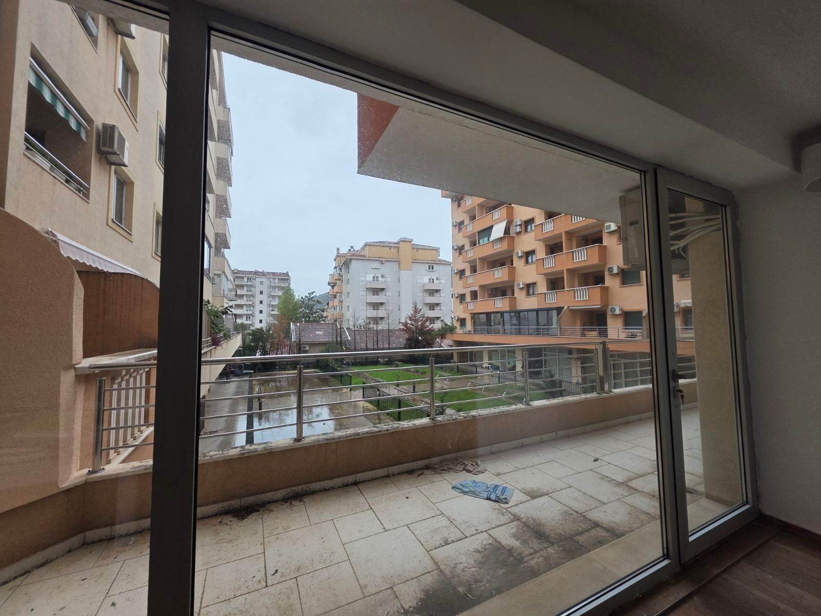 Prodaja poslovnog prostora 100 m² – Rozino, Budva, atraktivna lokacija - Amfora Real Estate