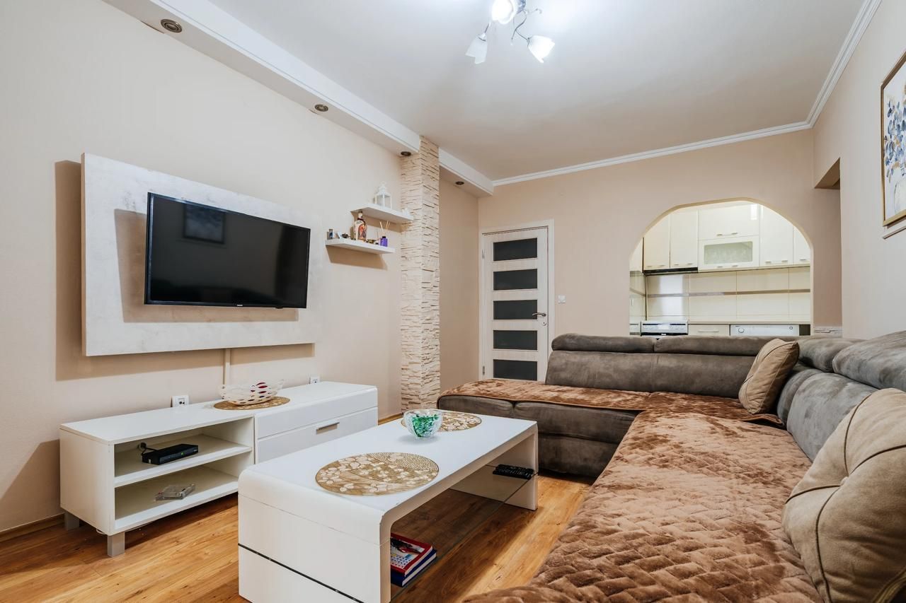 Dvosoban stan sa parking mestom 58m2 kod nove škole- Budva, Babilonija - Amfora Real Estate