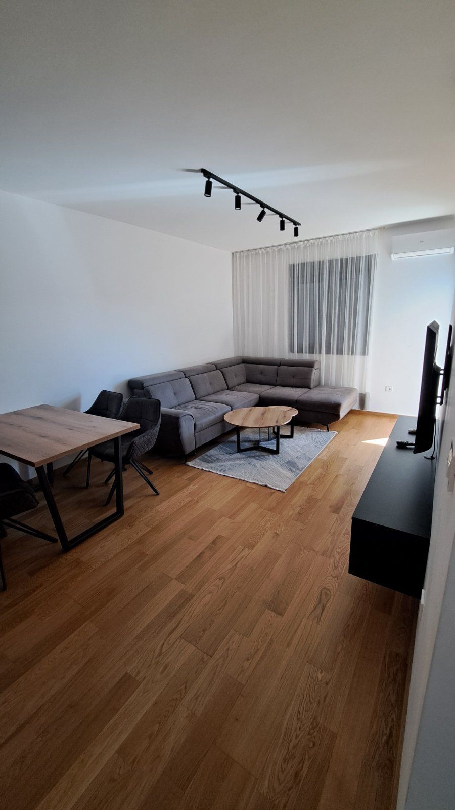 Jednosoban opremljen stan 45 m² – Podgorica - Amfora Real Estate