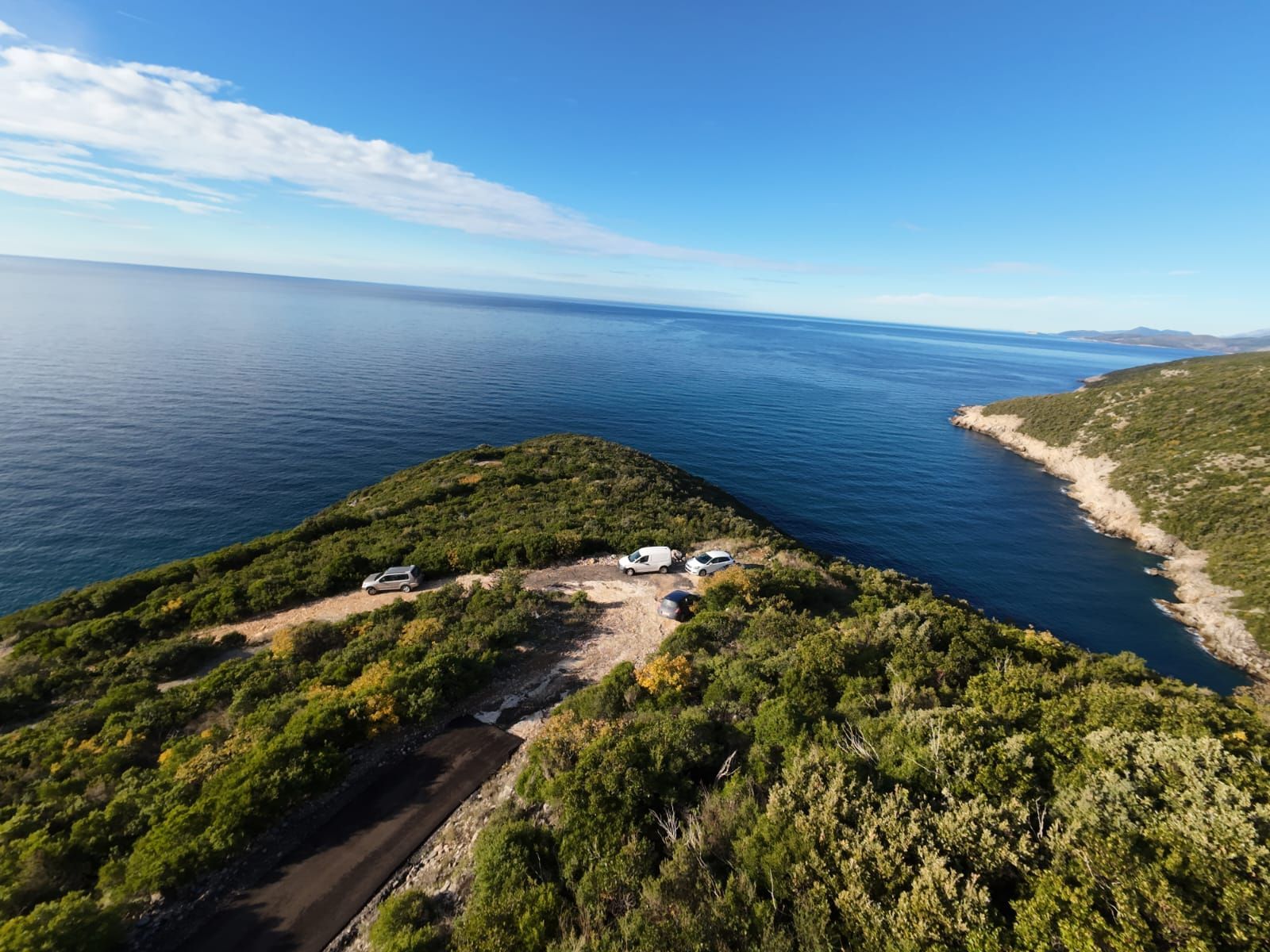 Na prodaju jedinstven plac na samoj obali mora – Zagora, opština Kotor, 1.050 m² - Amfora Real Estate