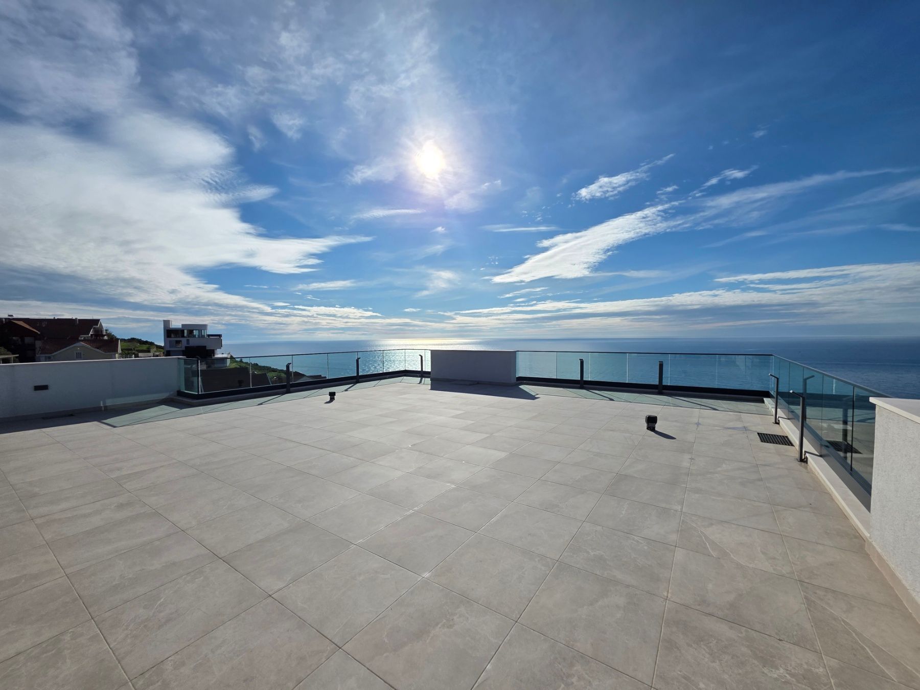 Nova ekskluzivna moderna vila sa bazenom i panoramskim pogledom– Krimovica, Kotor - Amfora Real Estate