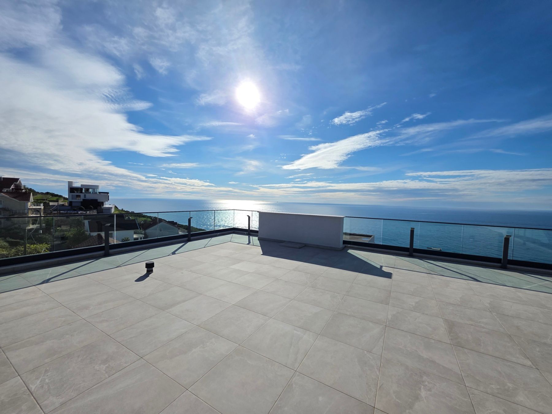 Nova ekskluzivna moderna vila sa bazenom i panoramskim pogledom– Krimovica, Kotor - Amfora Real Estate