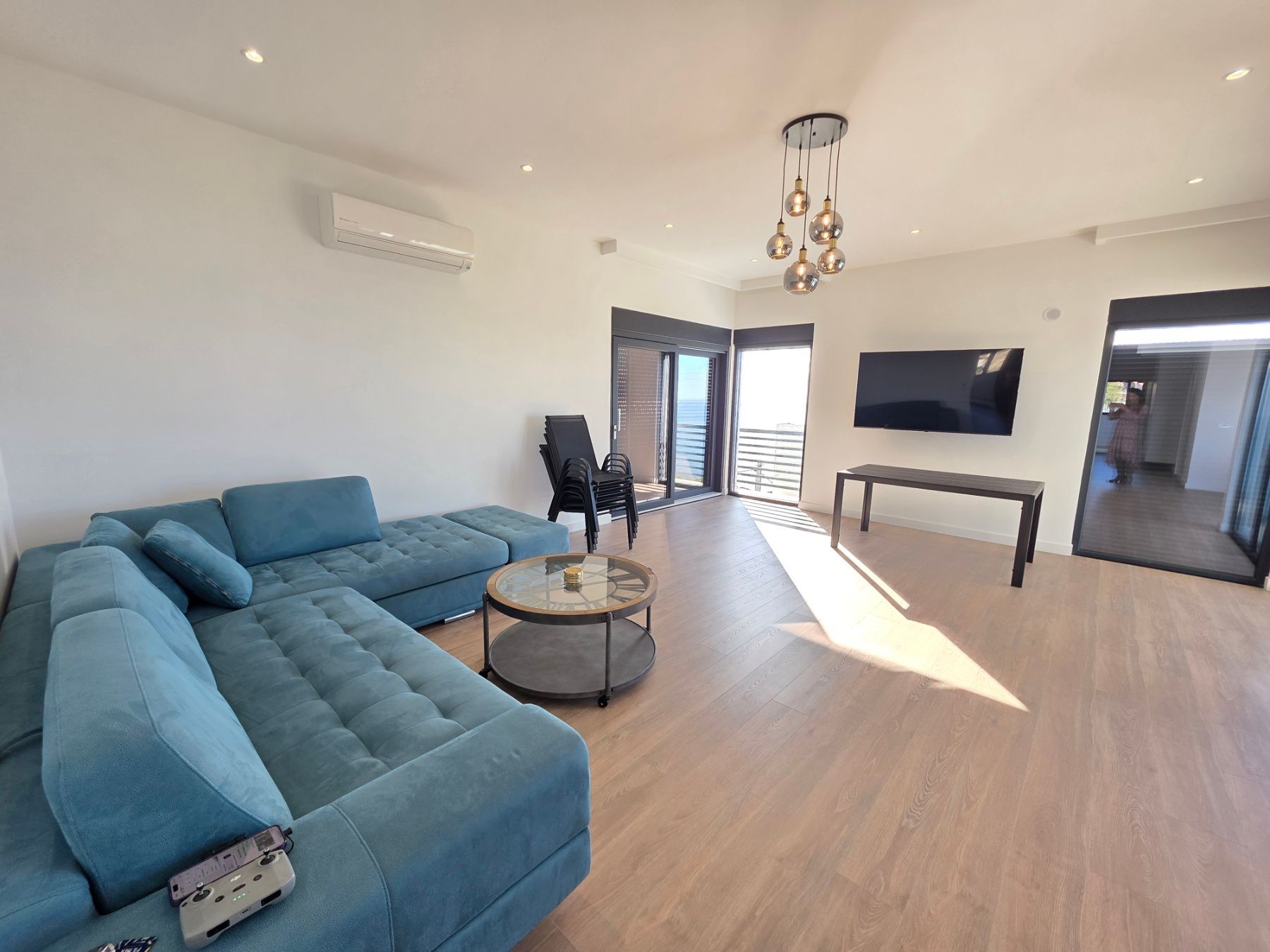 Nova ekskluzivna moderna vila sa bazenom i panoramskim pogledom– Krimovica, Kotor - Amfora Real Estate