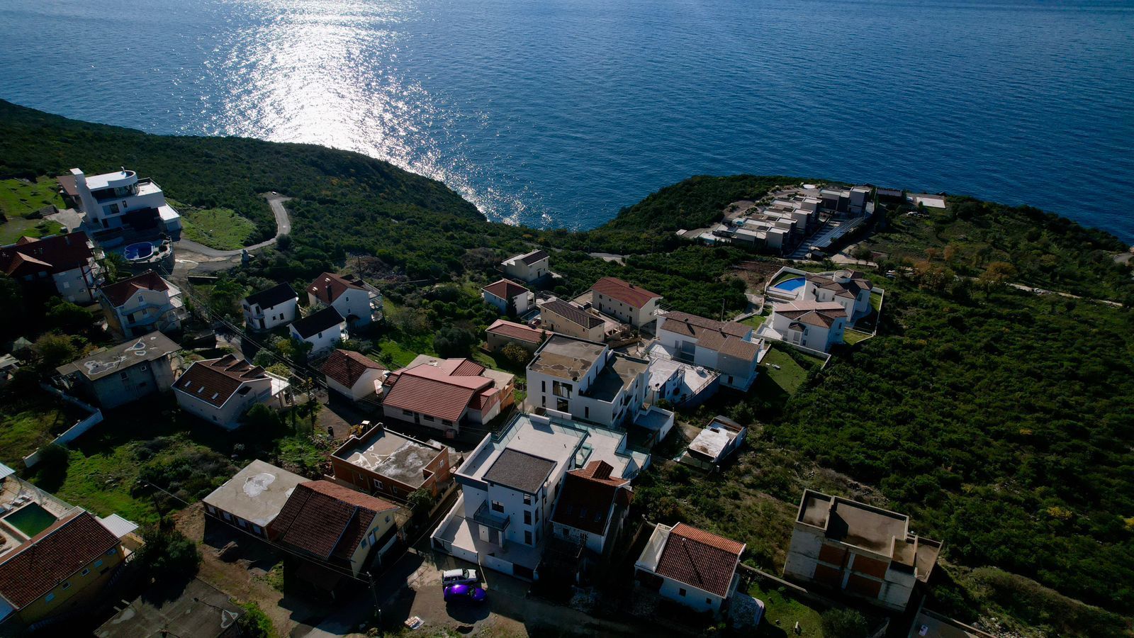 Nova ekskluzivna moderna vila sa bazenom i panoramskim pogledom– Krimovica, Kotor - Amfora Real Estate