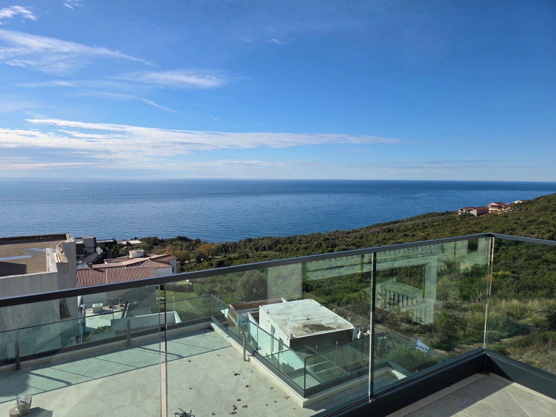 Nova ekskluzivna moderna vila sa bazenom i panoramskim pogledom– Krimovica, Kotor - Amfora Real Estate