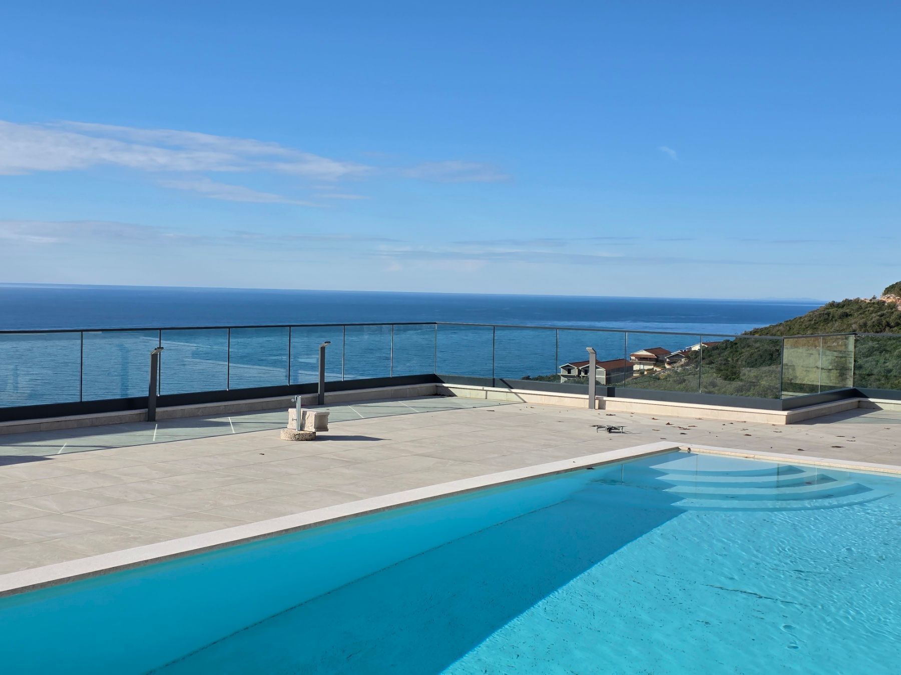 Nova ekskluzivna moderna vila sa bazenom i panoramskim pogledom– Krimovica, Kotor - Amfora Real Estate