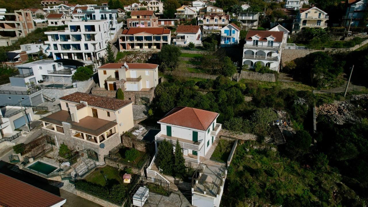 Prodaja kuće 160 m² sa panoramskim pogledom na more – Krimovica, opština Kotor - Amfora Real Estate