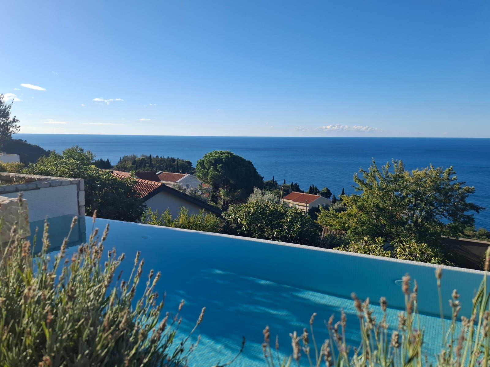 Autentična kamena vila sa panoramskim pogledom na more – Reževići Katun, Budvanska rivijera - Amfora Real Estate