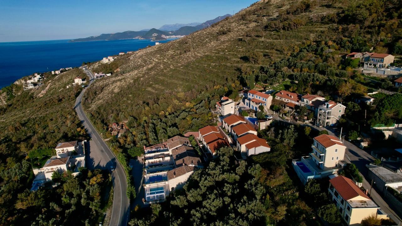 Autentična kamena vila sa panoramskim pogledom na more – Reževići Katun, Budvanska rivijera - Amfora Real Estate