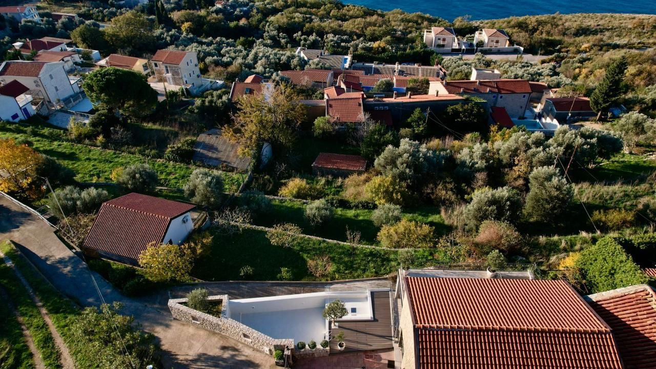 Autentična kamena vila sa panoramskim pogledom na more – Reževići Katun, Budvanska rivijera - Amfora Real Estate