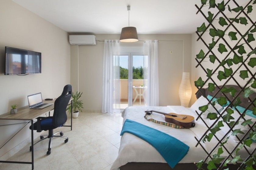 Renoviran studio apartman 36 m² sa pogledom na more – Seoce, Budva - Amfora Real Estate