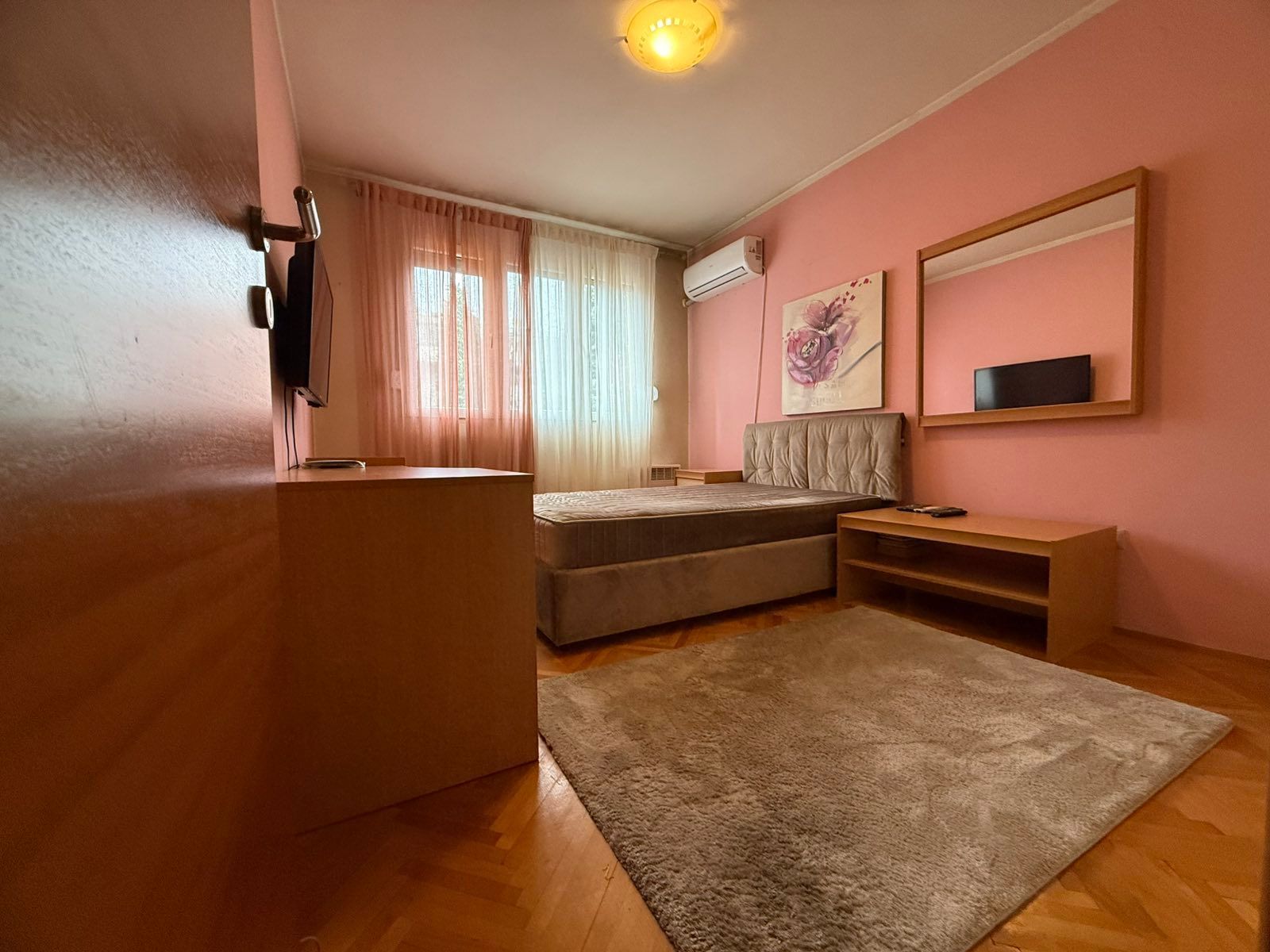 Potpuno renoviran i opremljen jednosoban stan 63 m² – Bulevar, Podgorica - Amfora Real Estate