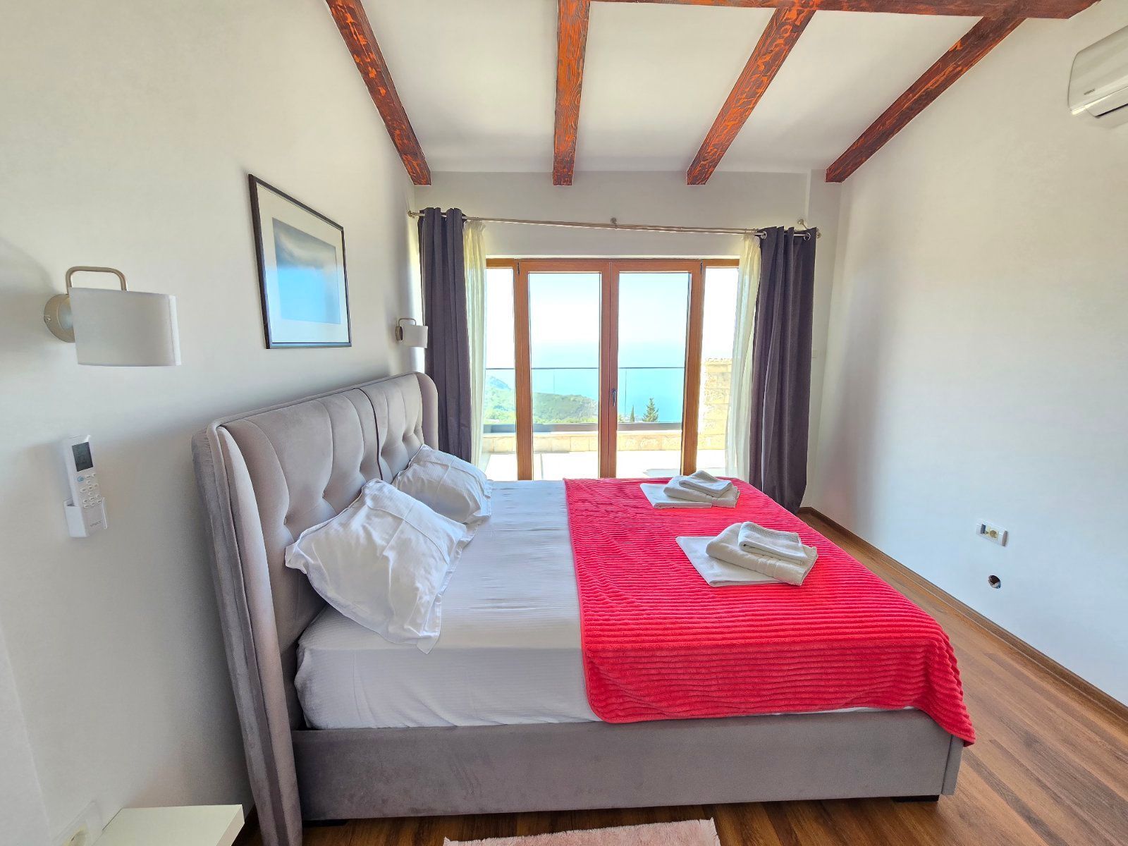 Prodaja – Luksuzna novoizgrađena vila 249 m² sa bazenom i panoramskim pogledom na more – Kuljače, Budva - Amfora Real Estate