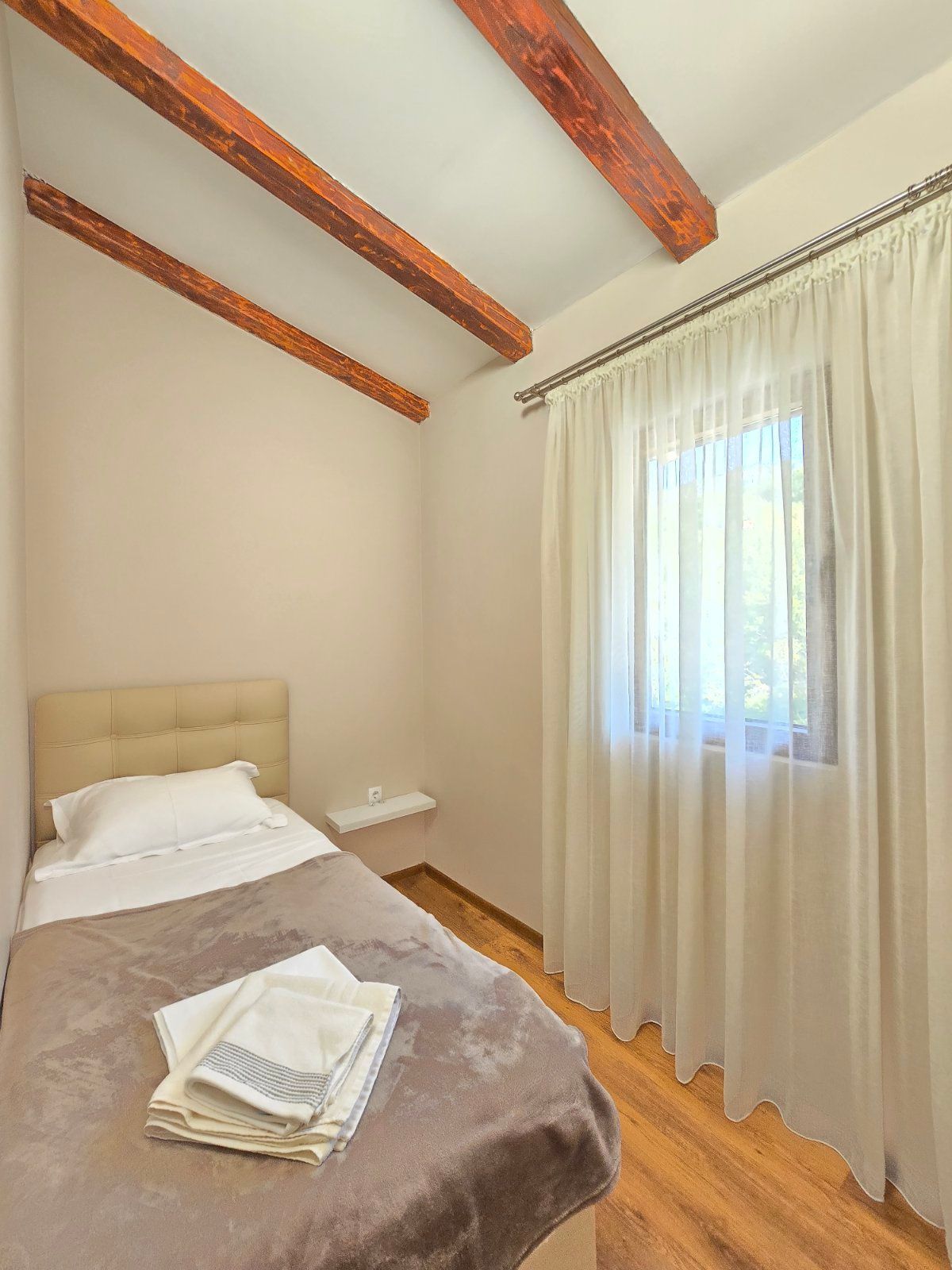 Prodaja – Luksuzna novoizgrađena vila 249 m² sa bazenom i panoramskim pogledom na more – Kuljače, Budva - Amfora Real Estate