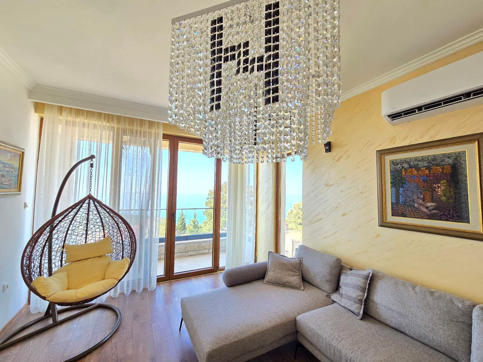 Prodaja – Luksuzna novoizgrađena vila 249 m² sa bazenom i panoramskim pogledom na more – Kuljače, Budva - Amfora Real Estate