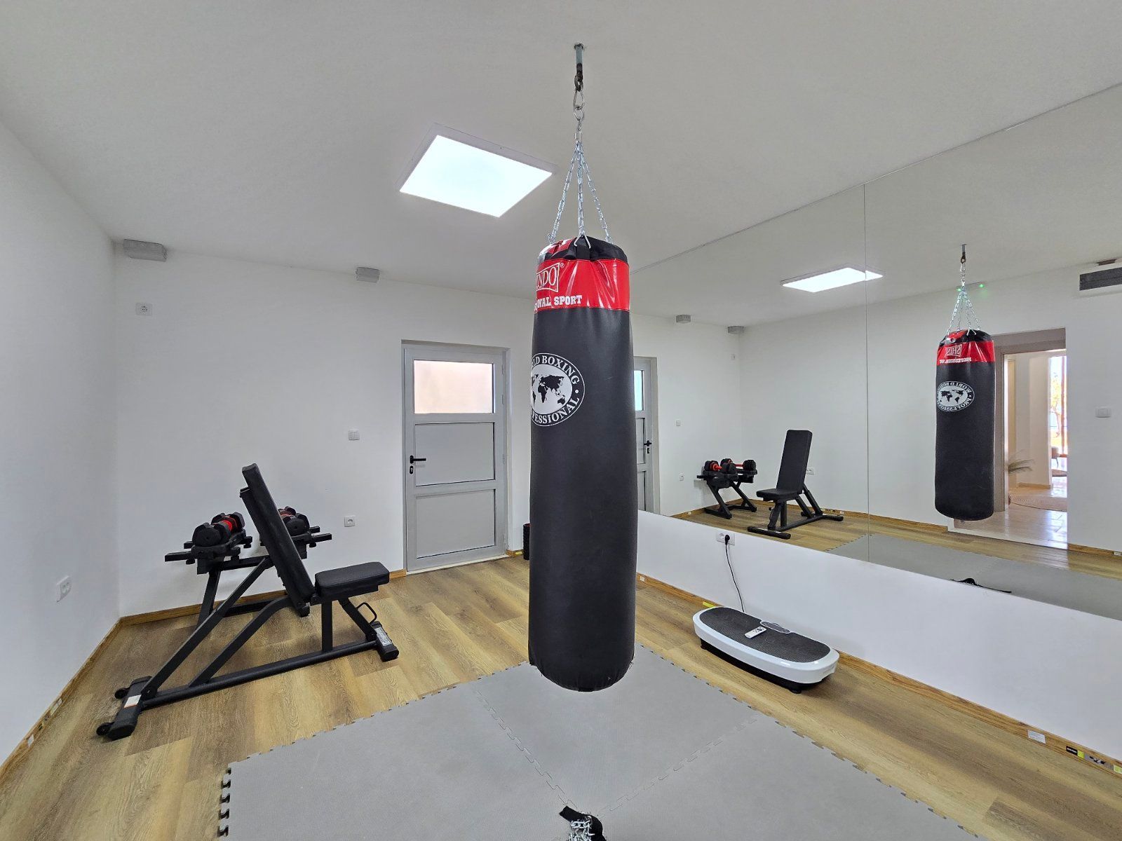 Prodaja – Luksuzna novoizgrađena vila 249 m² sa bazenom i panoramskim pogledom na more – Kuljače, Budva - Amfora Real Estate