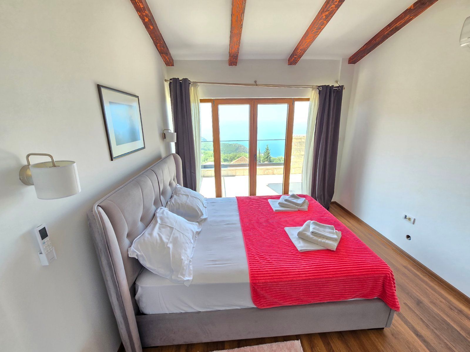 Prodaja – Luksuzna novoizgrađena vila 249 m² sa bazenom i panoramskim pogledom na more – Kuljače, Budva - Amfora Real Estate